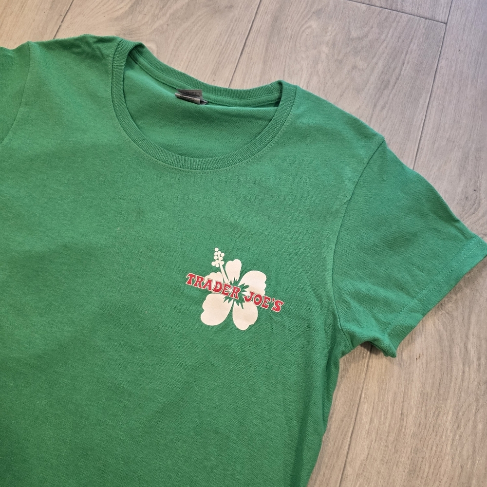 Trader Joes Green Tee Womens